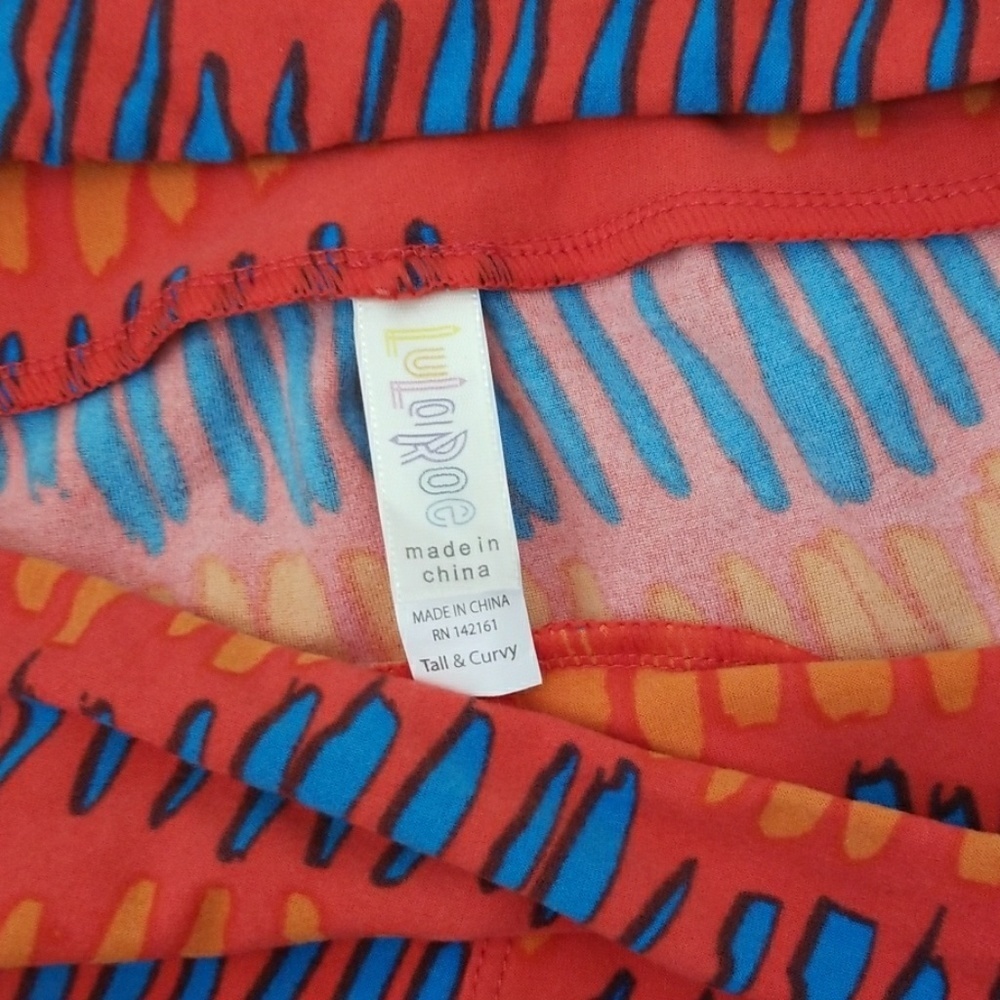 NWOT LulaRoe tall & curvy leggings butter soft